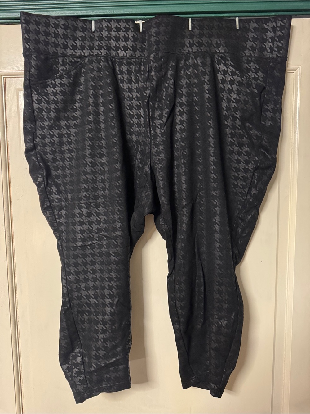 Studio by Torrid - Black Houndstooth Women’s Pull On Stretchy Work Pants